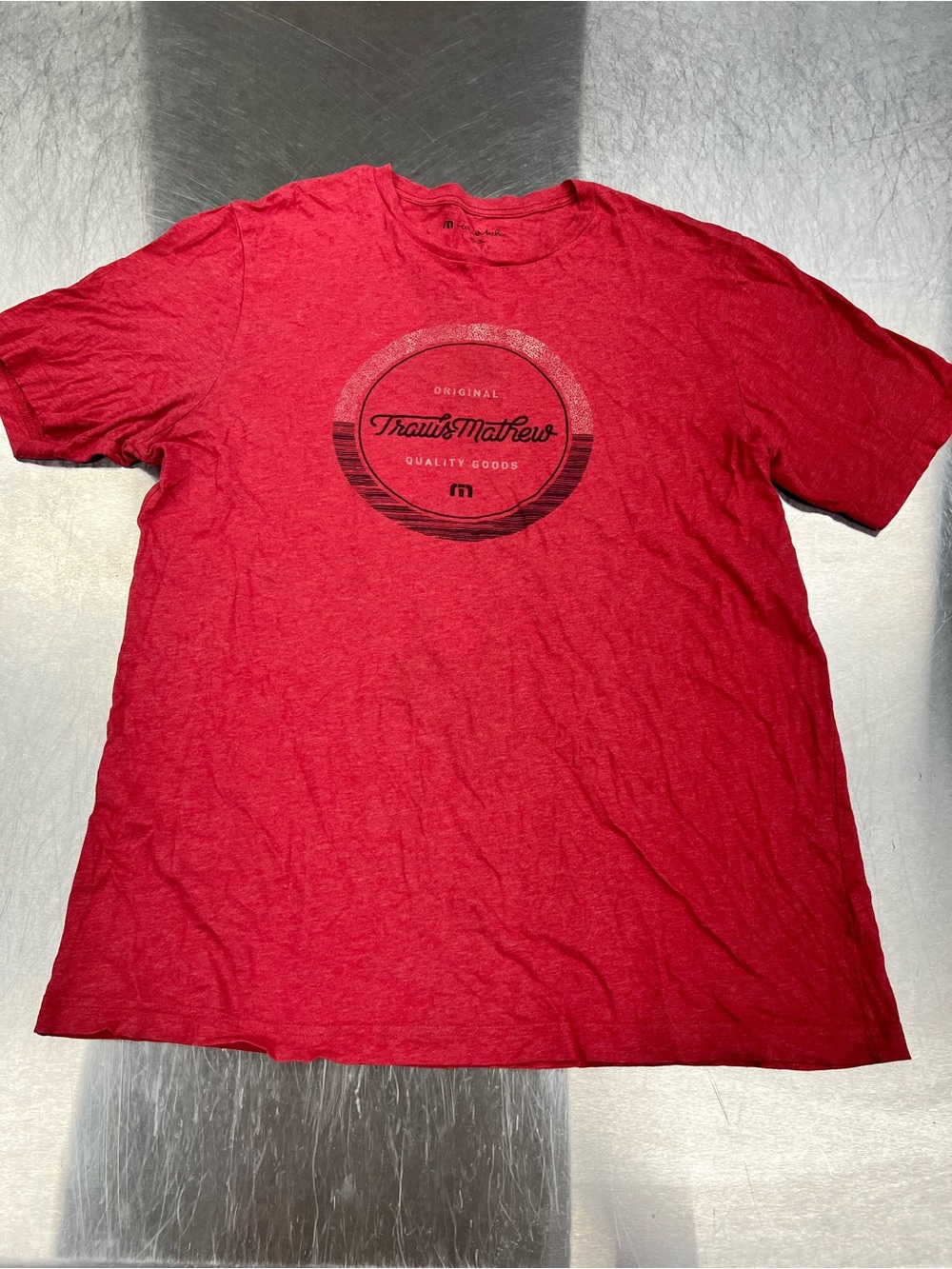 Travis Mathew Red Short Sleeve Graphic Crewneck Tee Men’s Large
